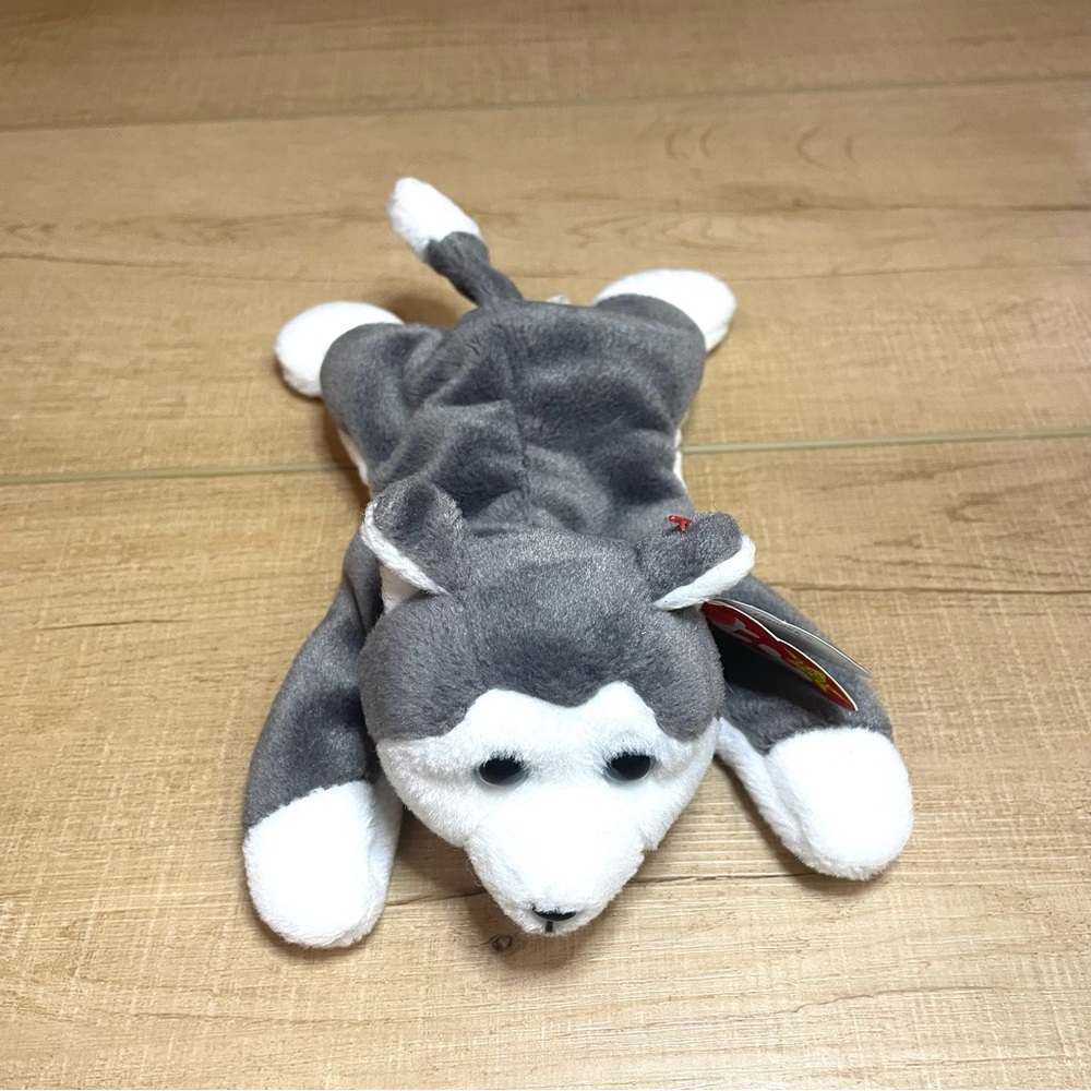 Ty Beanie Baby - NANOOK the Husky Dog (7.5 Inch) MWMTs Stuffed Animal Toy